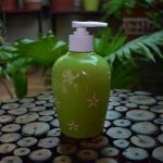 KunhaR Ceramic Long-Lasting Liquid Handwash Soap Dispenser for Bathroom | Handwash Bottle for Kitchen | Soap Dispenser for Wash Basin | Bathroom Accessories | 300 ml, Pistachio Green